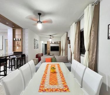 Loteamento Joao Batista Juliao Apartment | Apartamento Amplo e Belíssimo! - 3 quadras do mar!