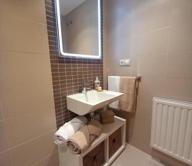 Villaviciosa Apartment | Apartamento Aurora