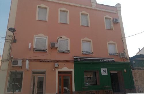 Elche De La Sierra Apartment | Apartamento avenida