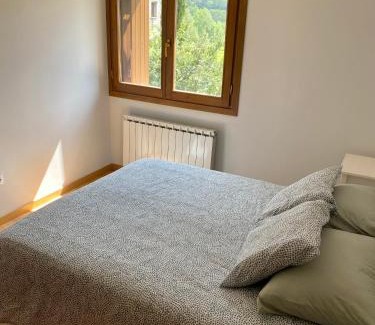 Villanova Apartment | Apartamento Balcón del Ésera