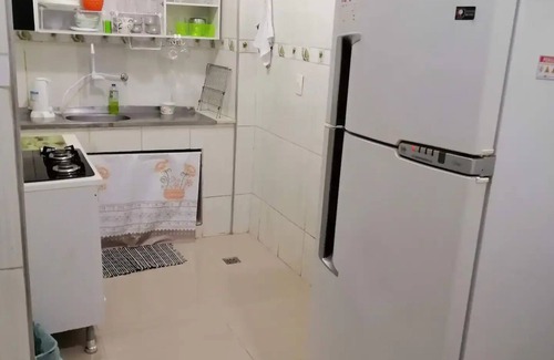 Sampaio Apartment | Apartamento bem Localizado em Condomínio de Casas