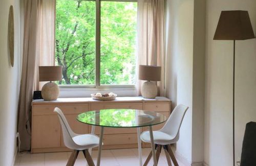 Lista Apartment | Apartamento Boulevard Juan Bravo