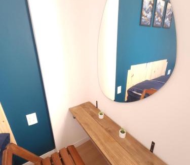 Centro Apartment | Apartamento Moderno Estilo Azul e Verde