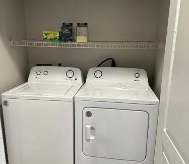 Humble Apartment | Apartamento caluroso