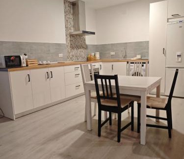 Mota del Cuervo Apartment | Apartamento Central Mota del Cuervo