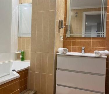 Castrillon Apartment | apartamento cerca de la playa