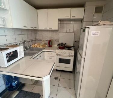 La Paz Apartment | Apartamento cerca Embajada Americana