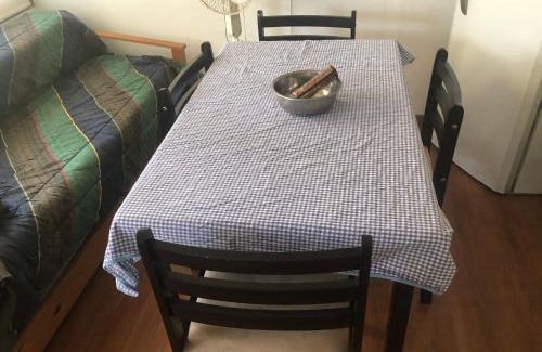 Maldonado Apartment | Apartamento cerca Playa Mansa y centro Maldonado aire acondicionado TV cable, Wifi Netflix