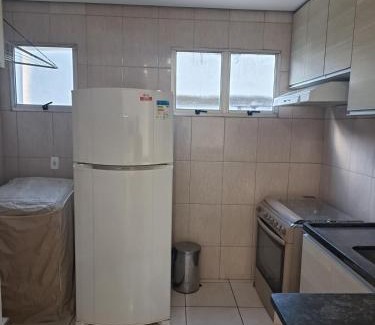 Industrial Apartment | Apartamento Charmoso no térreo