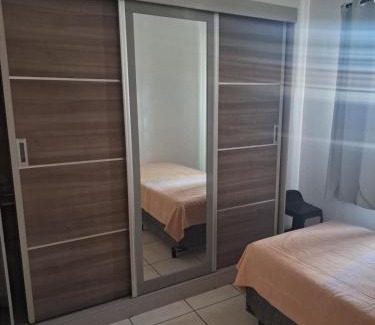 Industrial Apartment | Apartamento Charmoso no térreo