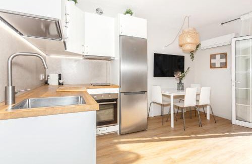 Cala'n Bosch Apartment | Apartamento chic en calan bosch