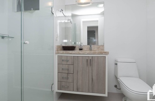 Canto Grande Apartment | Apartamento com 02 Dormitórios na Quadra do mar