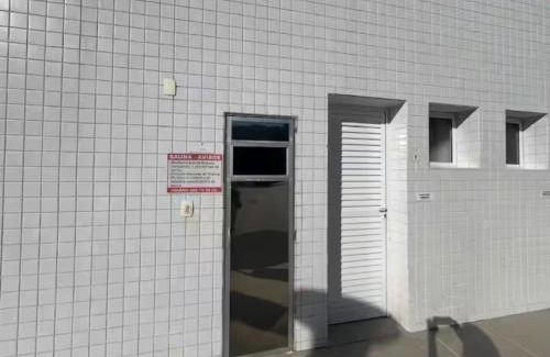 Toninhas Apartment | Apartamento com piscina a 200m da praia Toninhas