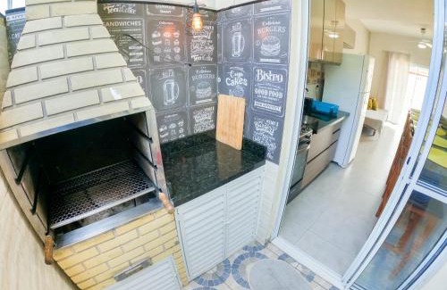 Maranduba Apartment | APARTAMENTO COM PISCINA E CHURRASQUEIRA