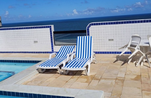 Pina Apartment | Apartamento com vista para o Mar e Piscina na cobertura.