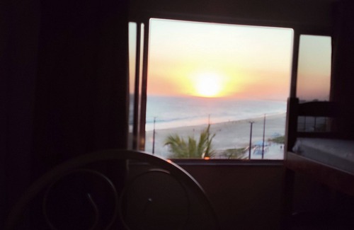 Marica Apartment | Apartamento com vista da praia Ponta Negra, Maricá, RJ