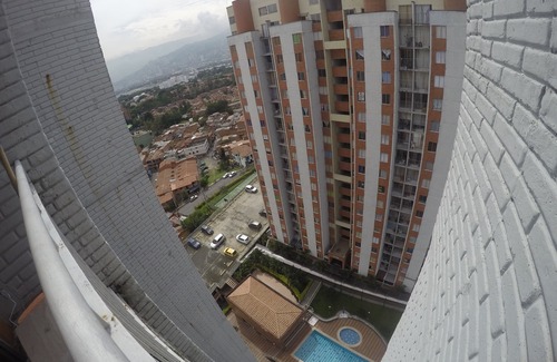 Medellin Apartment | Apartamento completo Mirador de la Mota