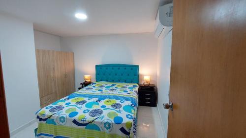 Floridablanca Apartment | Apartamento con aire acondicionado 3 camas 2 hab