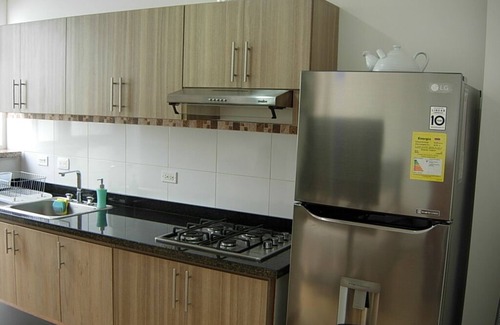San Antonio Apartment | Apartamento con patio y aire acondicionado en el Barrio San Antonio