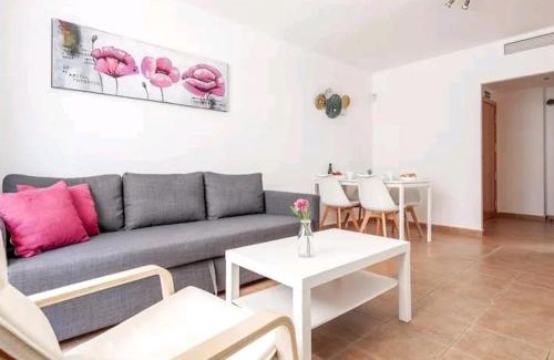 La Algaba Apartment | Apartamento con patio y piscina cerca de Sevilla