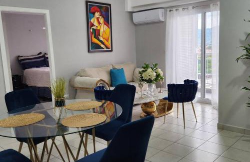 Tegucigalpa Apartment | Apartamento con Piscina