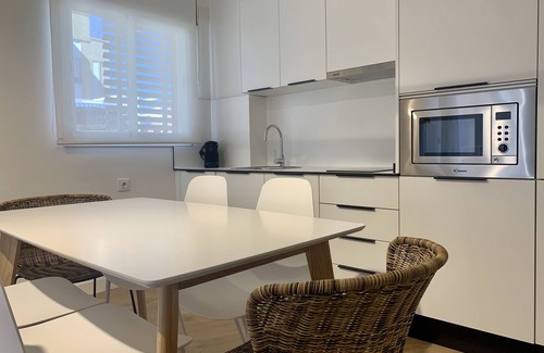 San Roque Apartment | Apartamento con Terraza y Parking Gratis