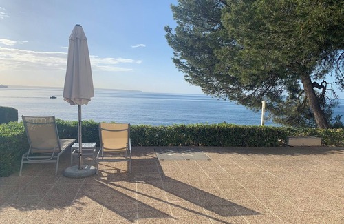 Illetas Apartment | Apartamento con Vistas y Acceso al mar y Piscina
