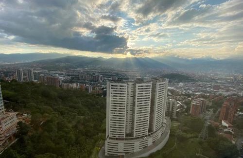 Buenos Aires Apartment | Apartamento con vista a Medellín