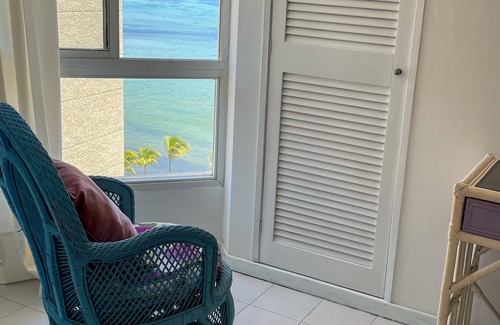 Margarita Island Apartment | Apartamento con Vista al Mar, Playa, Piscina, A/c, Wi-fi, Tanque de Agua,