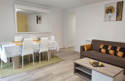 La Seu d'Urgell Apartment | Apartamento Confort II
