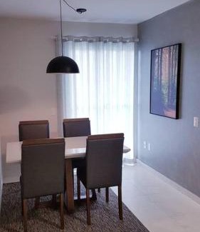 Imigrantes Apartment | Apartamento CONFORTO prox do SHOPPING NAÇÕES prox ABBA Church - cozinha completa - Ar condicionado - WiFi - Smart Tv 32' - Youtube e Apps - estacionamento privado - Portaria 24h - Acomoda até 8 pessoas - Anfitriã SuperHost no BNB 5 Estrelas