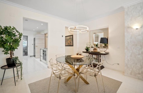 Puerto Banus Apartment | Apartamento de 2 dormitorios en Las Gaviotas - Puerto Banús