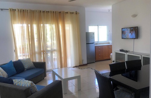 Puerto Bahia Apartment | Apartamento de dos habitaciones frente a la playa