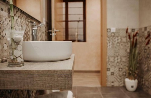 Valdepenas Apartment | Apartamento Deluxe Mediterránea