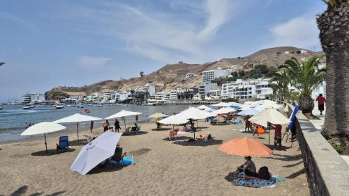 Pucusana Apartment | Apartamento duplex a 1 cuadra de Playa Naplo