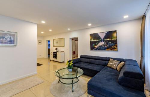 Golzheim Apartment | Apartamento Dusseldorf