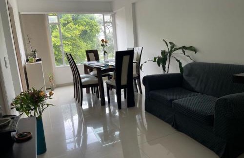 Cuidad Jardin Norte Apartment | Apartamento en colina Campestre