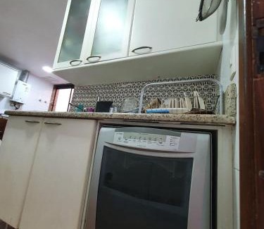 Recreio dos Bandeirantes Apartment | Apartamento enfrente a praia- 1 min andando