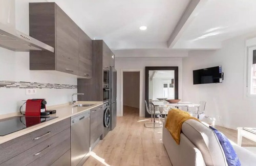 Bilbao la Vieja Apartment | Apartamento Entero Para 4+1 en Bilbao La Vieja