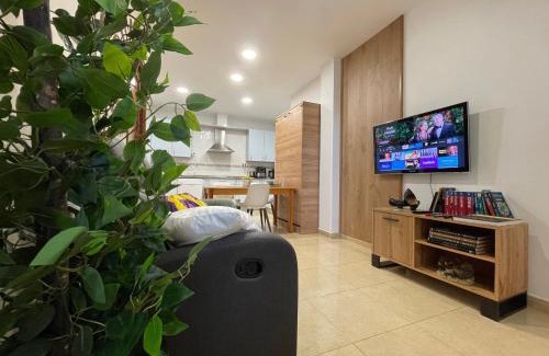 Saron Apartment | Apartamento entero Viento del Norte
