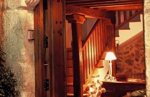 Valverde de la Vera Cottage | Apartamentos Rurales Los Vergeles for 4 people