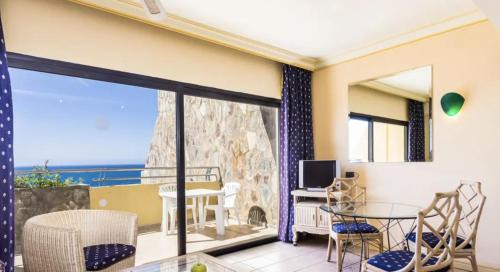 Tarajalillo Apartment | Apartamento Espectacular con Vistas al Mar en Bahía Feliz