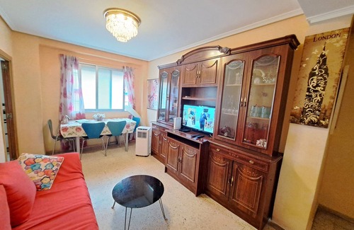 Rascanya Apartment | Apartamento Exterior de 3 Habitaciones con Wifi y Televisión por Cable
