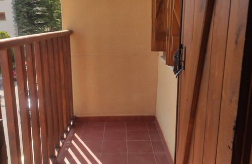 Villanua Apartment | APARTAMENTO FALCAR