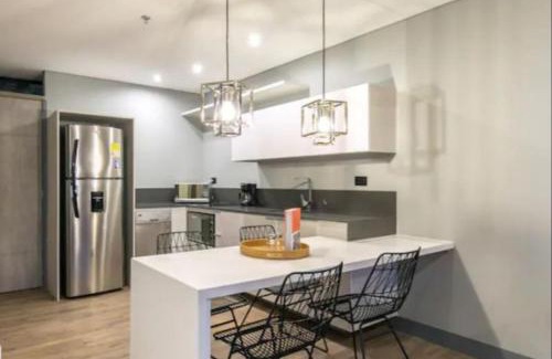 Castropol Apartment | Apartamento Familiar en Medellín Barrio el Poblado