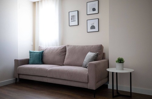 Old Town Apartment | Apartamento Familiar Equipado con Todo Tipo de Detalles , con Plaza de Parking
