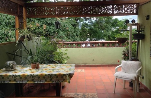 La Candelaria Apartment | Apartamento-Galería de arte Cielo y Tierra