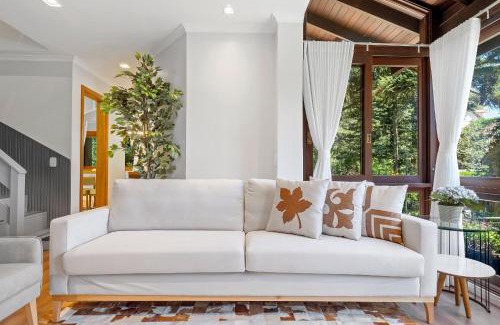 Bairro Lago Negro Apartment | Apartamento Grunerberg 3 Suítes by Achei Gramado