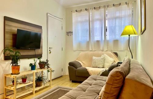 Aguas de Lindoia Apartment | Apartamento ideal para casal acomoda ate 5 pessoas - Centro com Wifi