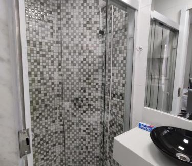 Jaqueline Apartment | Apartamento inteiro com área e garagem privativa